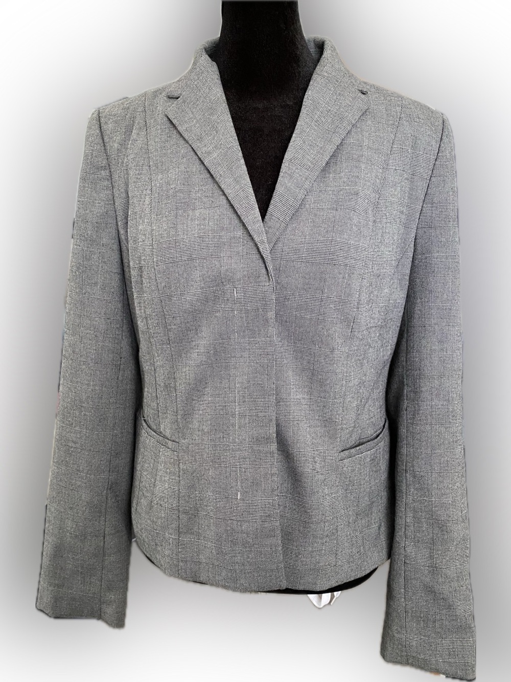 Ann Taylor Petite Blazer/Suit Jacket Size 6 Petite - EUC